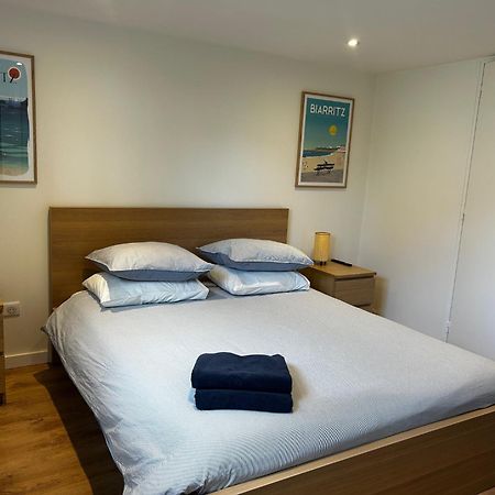 Logement Avec Piscine Privee Chauffee ビアリッツ エクステリア 写真